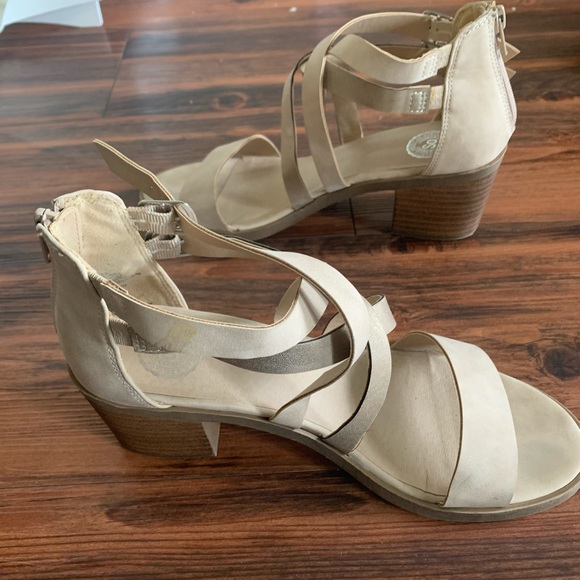 Multi Strap Tan Heels - Picture 3 of 4